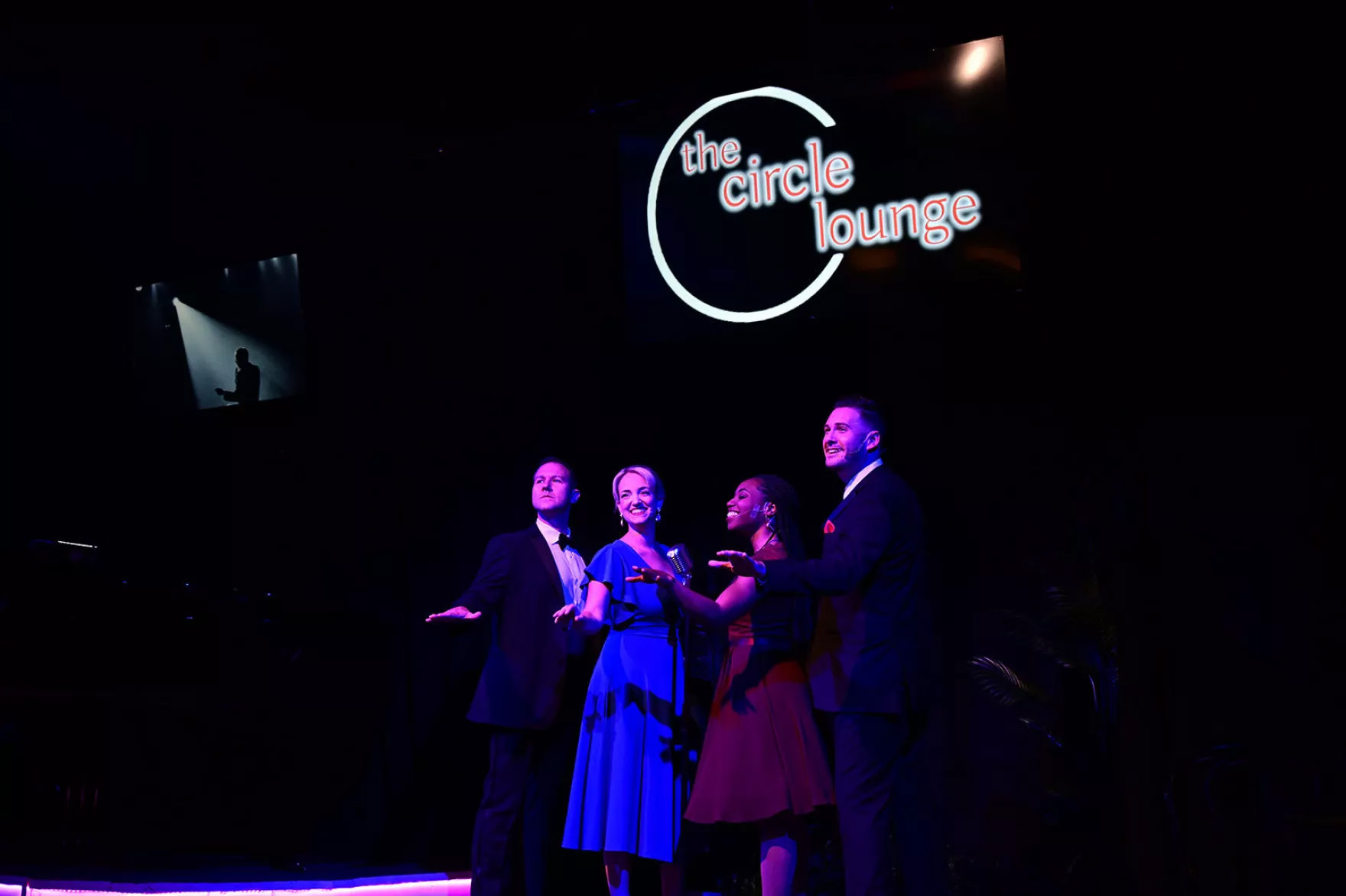 Circle Lounge