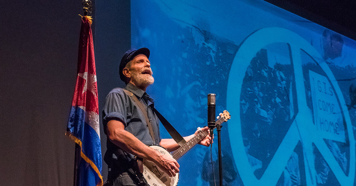 Image of Peter Seeger | Randy Noojin | Performer/Playwright